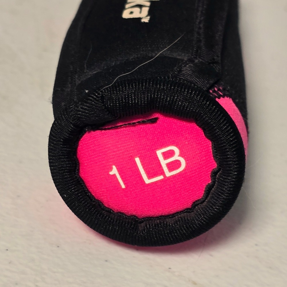 Marika Hand Weights Women OS Black Pink Good 1LB Pair
